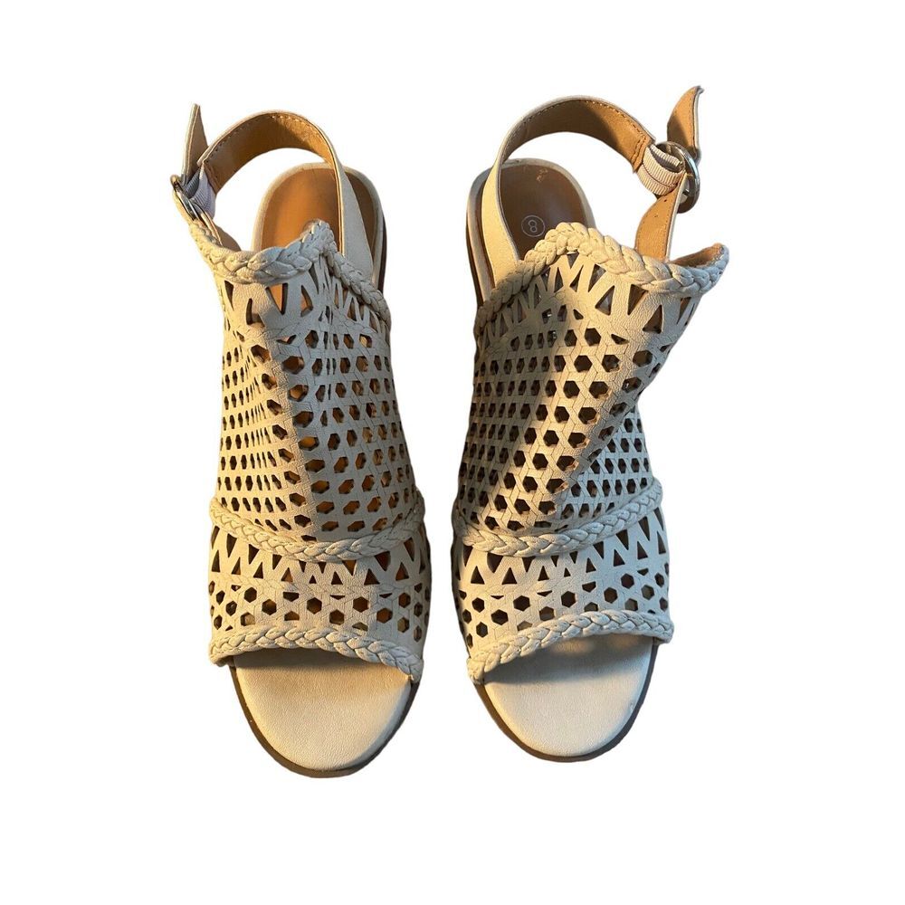 Massini‎ Women's Sandals Peep Toe Block Heel Size 8 Open Weave Shoe